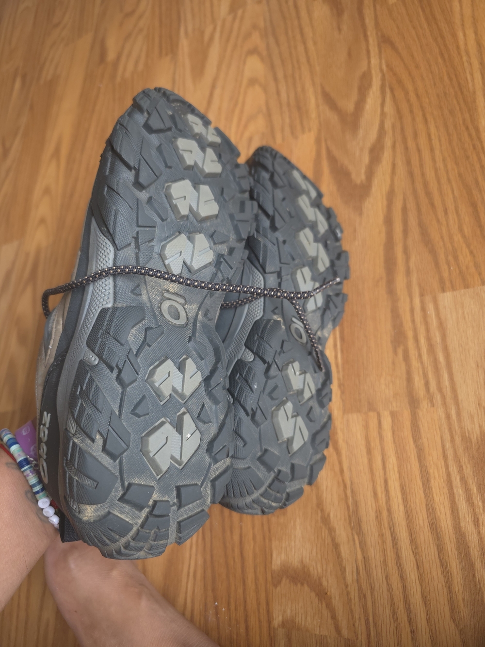 Oboz Men's Brown and Black Trail Boots - Rugged Outdoor Support - Picture 6 of 9